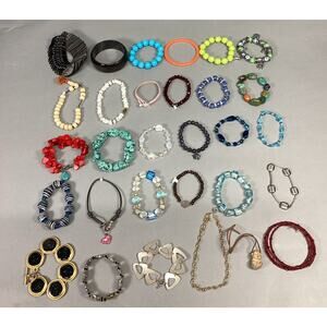 Lot Of 30 Vintage Women’s Bracelets Costume Jewelry